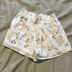 Abercrombie Kids High Waist White and Orange Shorts